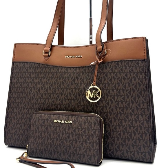 Michael Kors Jet Set Large Signature Logo Tote Bag & Flat Phone Case Wallet Set - Picture 1 of 15